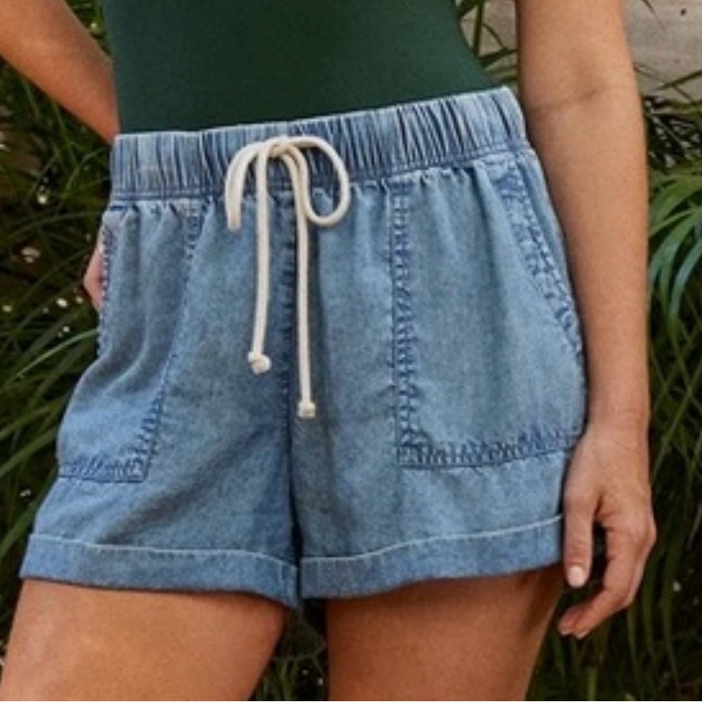 Aerie High Waisted Light Blue Tie Waist Shorts, Size Small